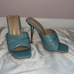Baby Blue & Gold Square Toe Heels